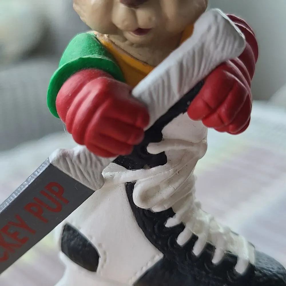 Vintage Hallmark Keepsake Ornament Hockey Pup Dog Skating Hockey Stick 1995